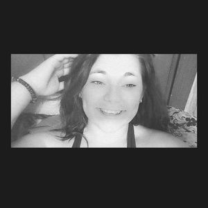 Meet your Posher, Raye